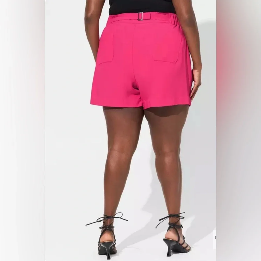 Torrid Pink Peacock Pull On Wide Leg Studio Crepe Short Size 16 - Picture 2 of 6